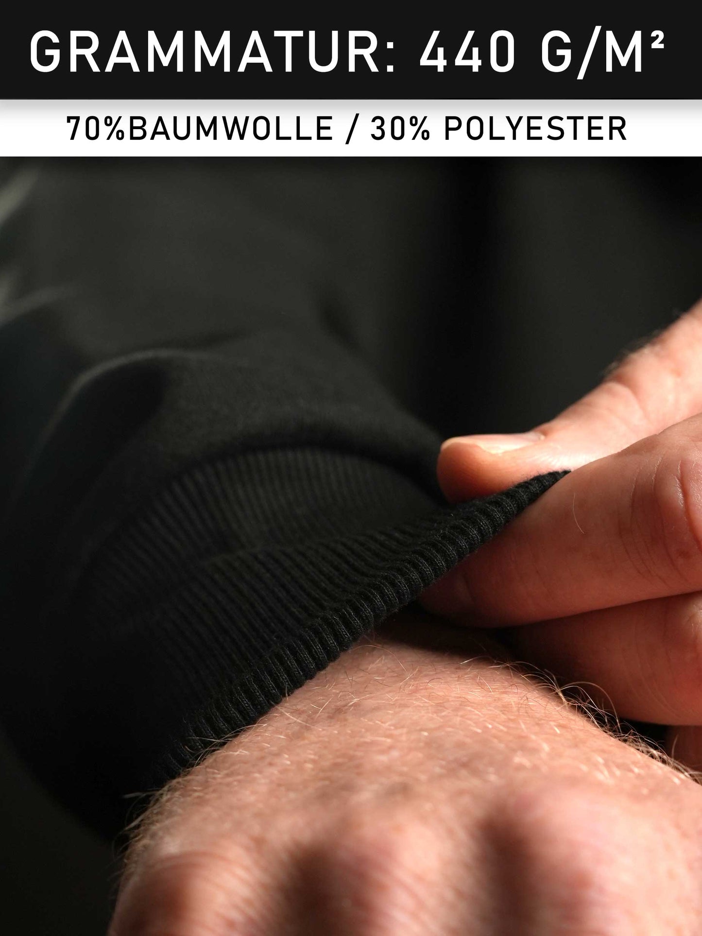 Detailfoto des dicken, weichen Baumwollstoffs des 12|12 to bloom Hoodies – robust und angenehm