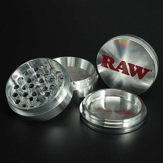 RAW Aluminium Grinder 4-teilig Ø 56 mm in Silber mit Pollinator, robuster Premium-Kräutergrinder.