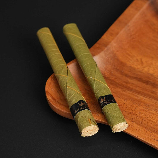 Die natürlich gemaserte Oberfläche der King Palm King Rolls Natural unterstreicht die hochwertige Verarbeitung der Palmenblätter