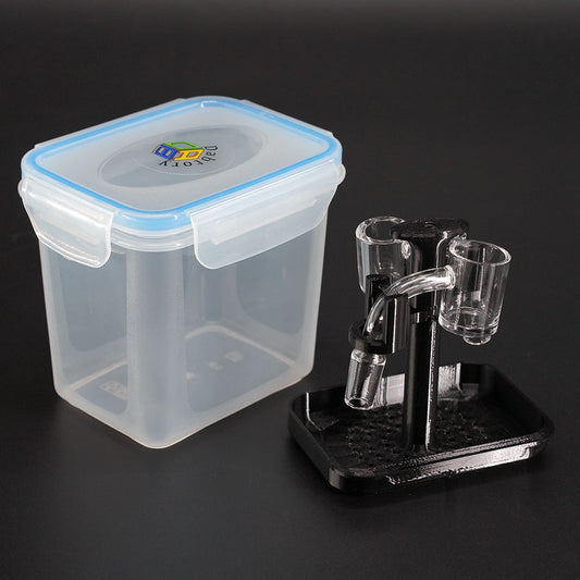 ISO Dunk (710 Dunk) von Dabtory – Reinigungsbox neben dem Einsatz, in dem ein Quartz Banger hängt