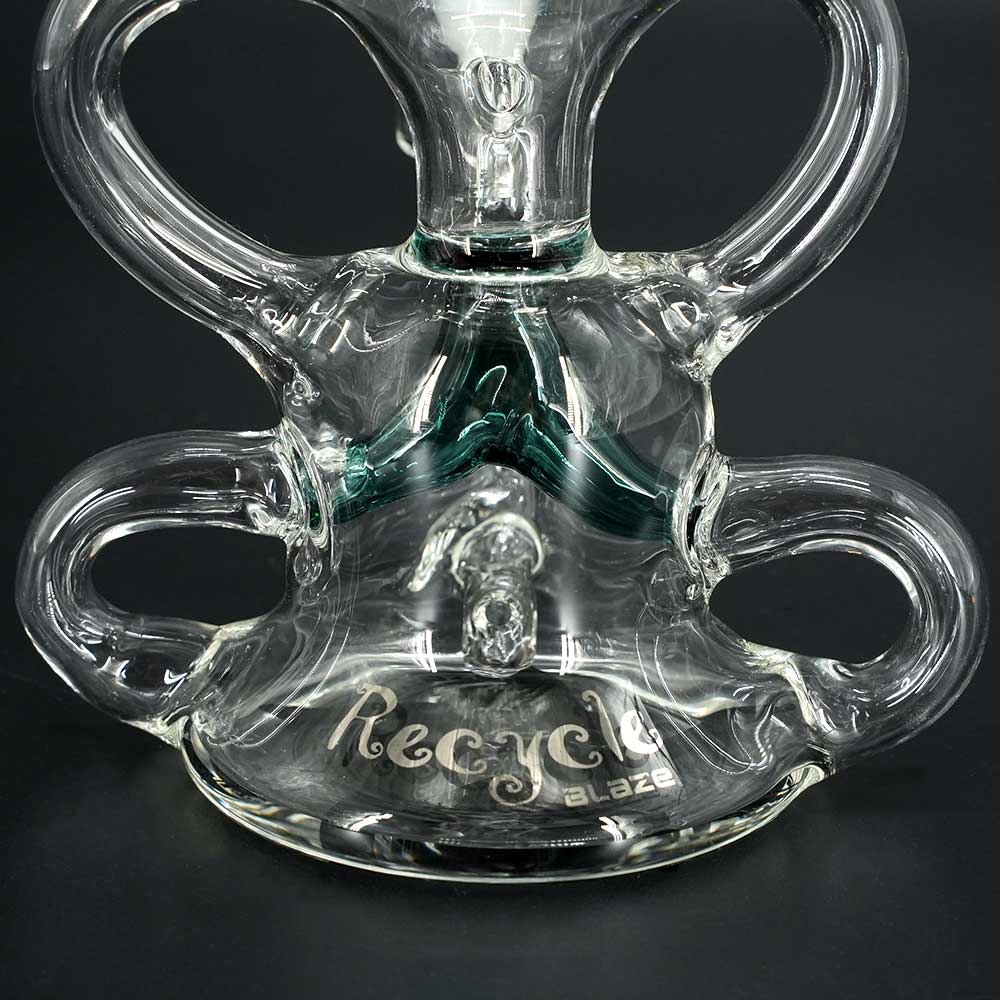 BLAZE Dab Rig Recycler Dark Greent Glas Details