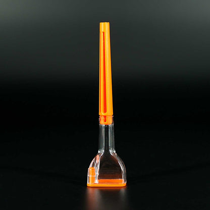 Der Cone Artist kombiniert Drehhilfe und Trichter für perfekt geformte, selbstgemachte Cones