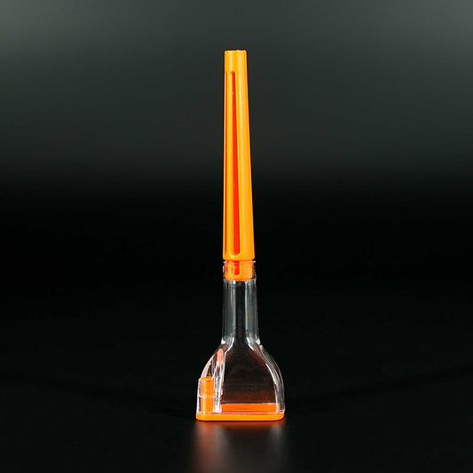 Der Cone Artist kombiniert Drehhilfe und Trichter für perfekt geformte, selbstgemachte Cones