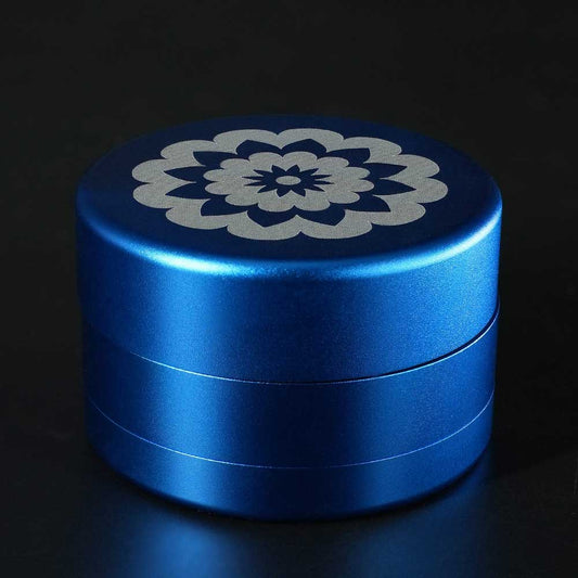 Flower Mill Next Gen Standard Grinder Blau – geschlossener Aluminium Grinder mit Magnetverschluss