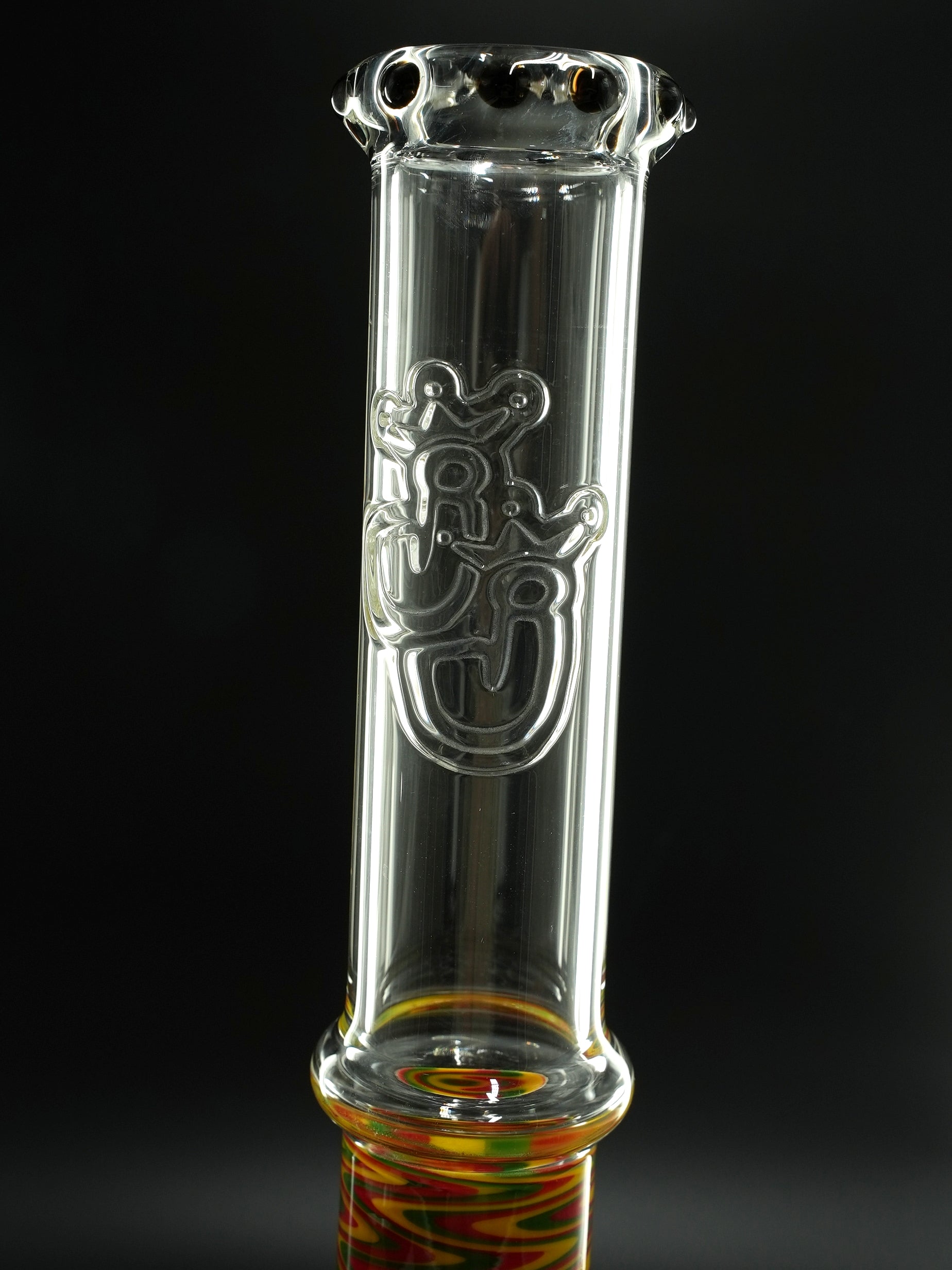 Das flamepolished Jelly Joker Logo ziert dezent das obere Drittel der Bong – ein Zeichen für Qualität und saubere Verarbeitung