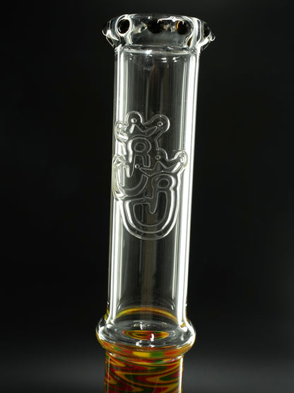 Das flamepolished Jelly Joker Logo ziert dezent das obere Drittel der Bong – ein Zeichen für Qualität und saubere Verarbeitung