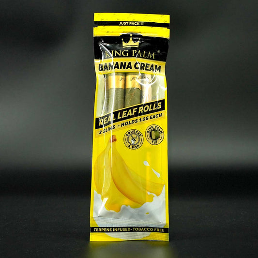 King Palm 2 Slim Rolls Banana Cream, tabakfreie Pre-Rolled Cones mit süß-cremigem Bananengeschmack.