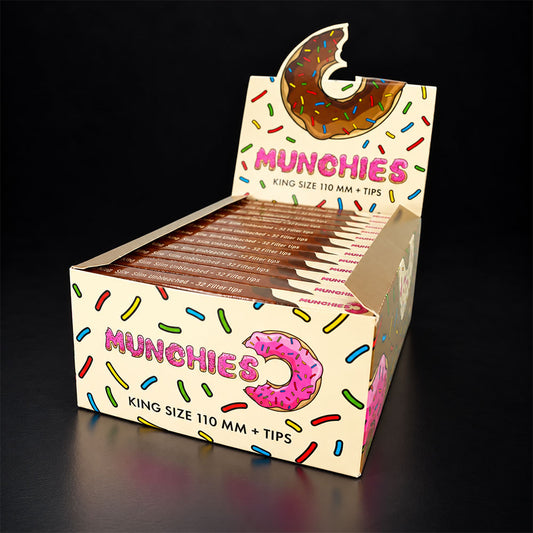 32 ungebleichte King Size Slim Papers mit natürlicher Gummierung display box – das Monkey King Munchies Heft für bewussten Rauchgenuss