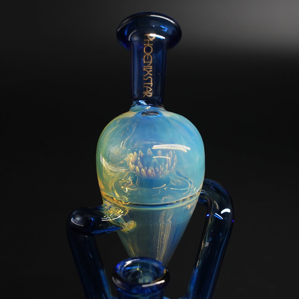 Detail des kugelförmigen Perkolators und mudstück in der Silver-Fumed Dab Rig Lotus
