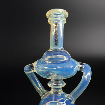 Detailansicht der oberen Recycler-Kammer und des Mundstücks der Dab Rig Luma